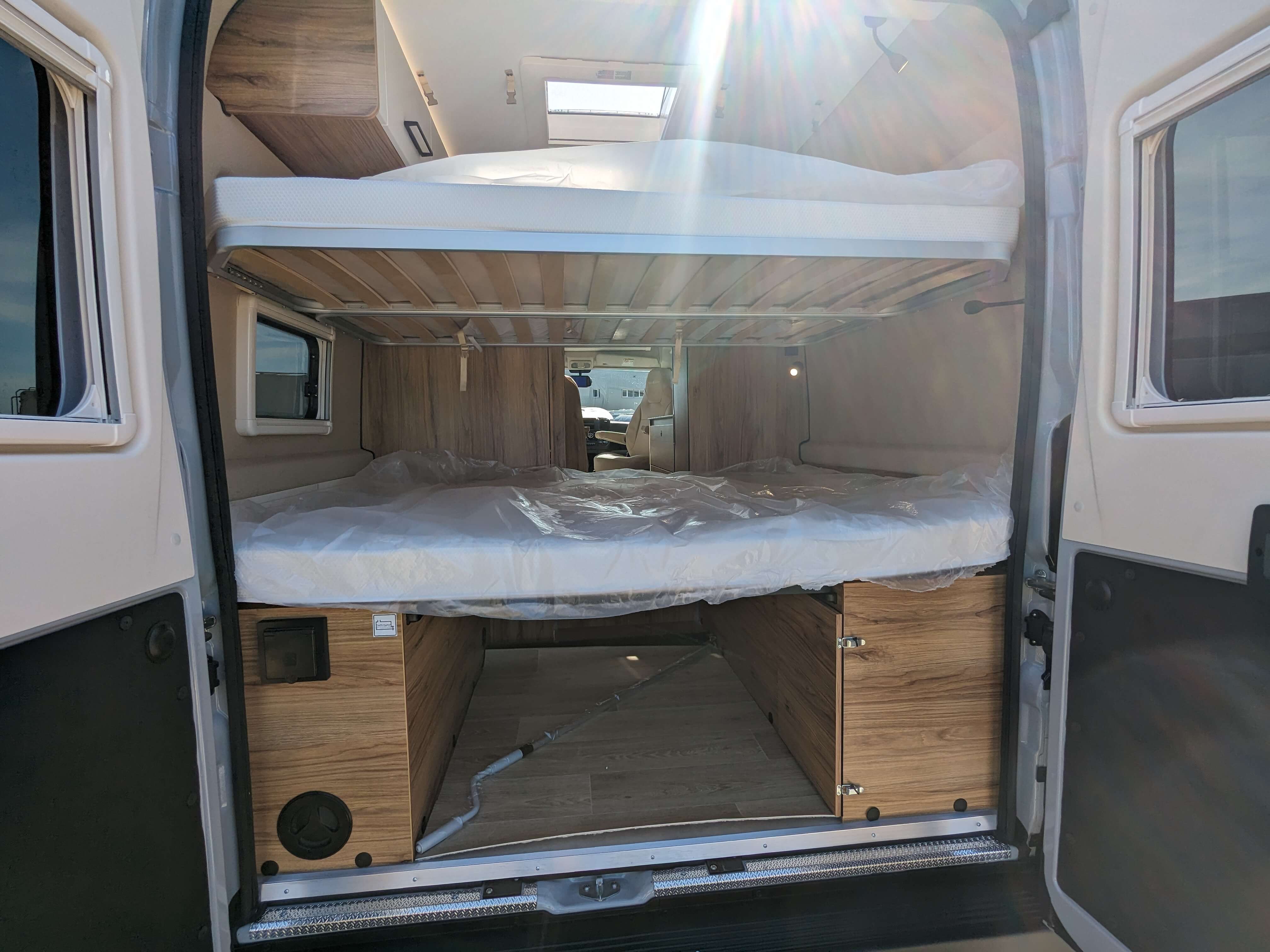  - 7 - FONT VENDOME LEADER CAMP DUO ELEGANCE 
