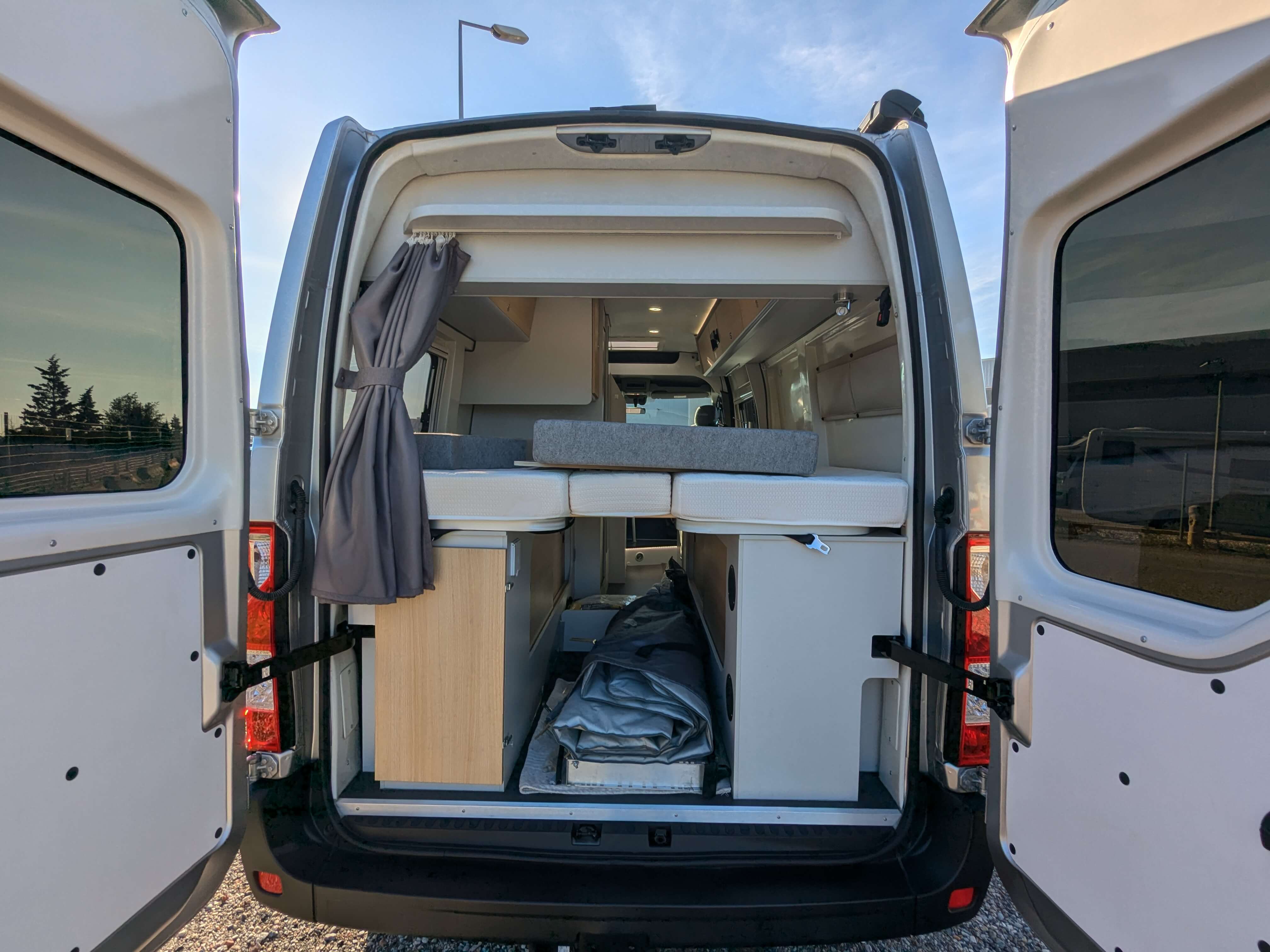  - 6 - FONT VENDOME MASTER VAN DUO 