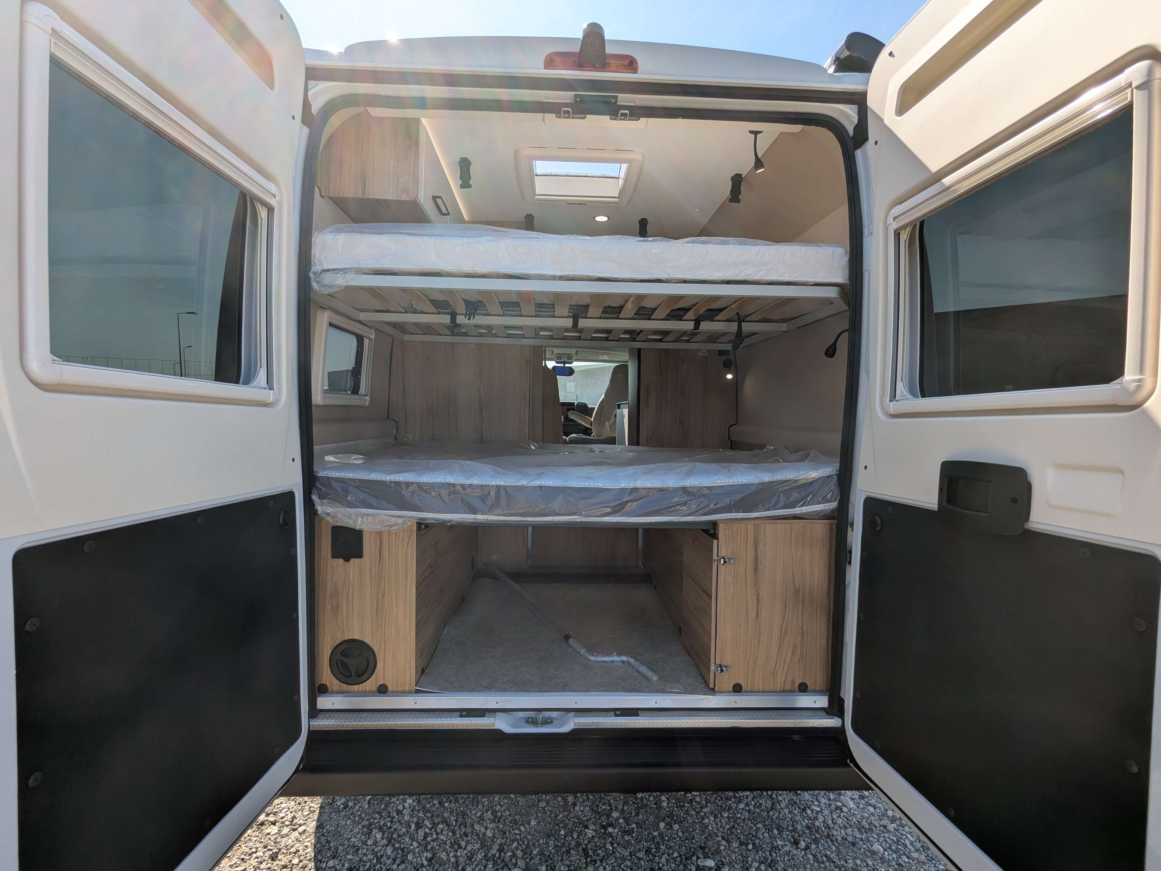  - 1 - FONT VENDOME LEADER CAMP DUO STANDARD 