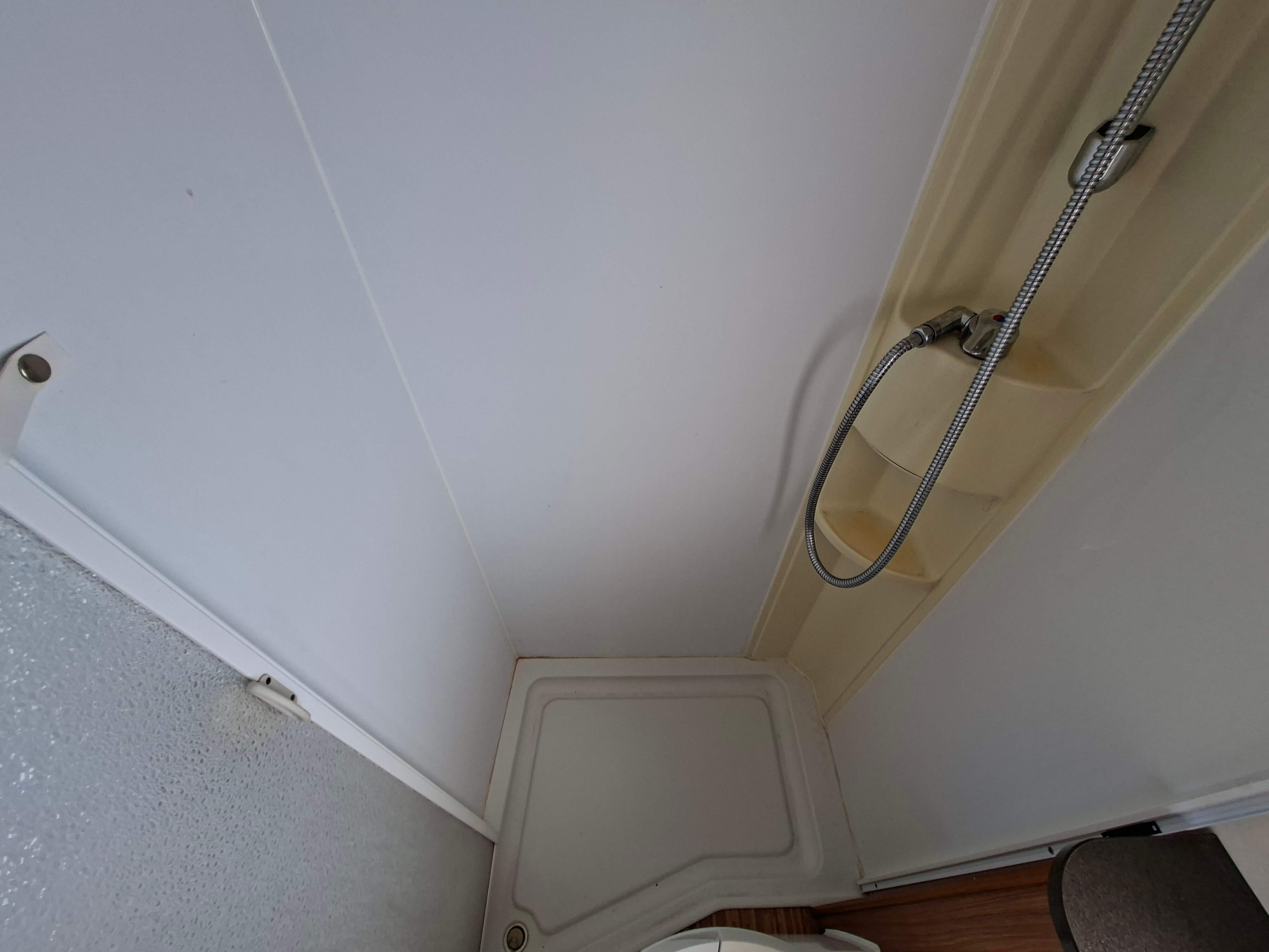  - 5 - ADRIATIK SPORT A 690 DK 