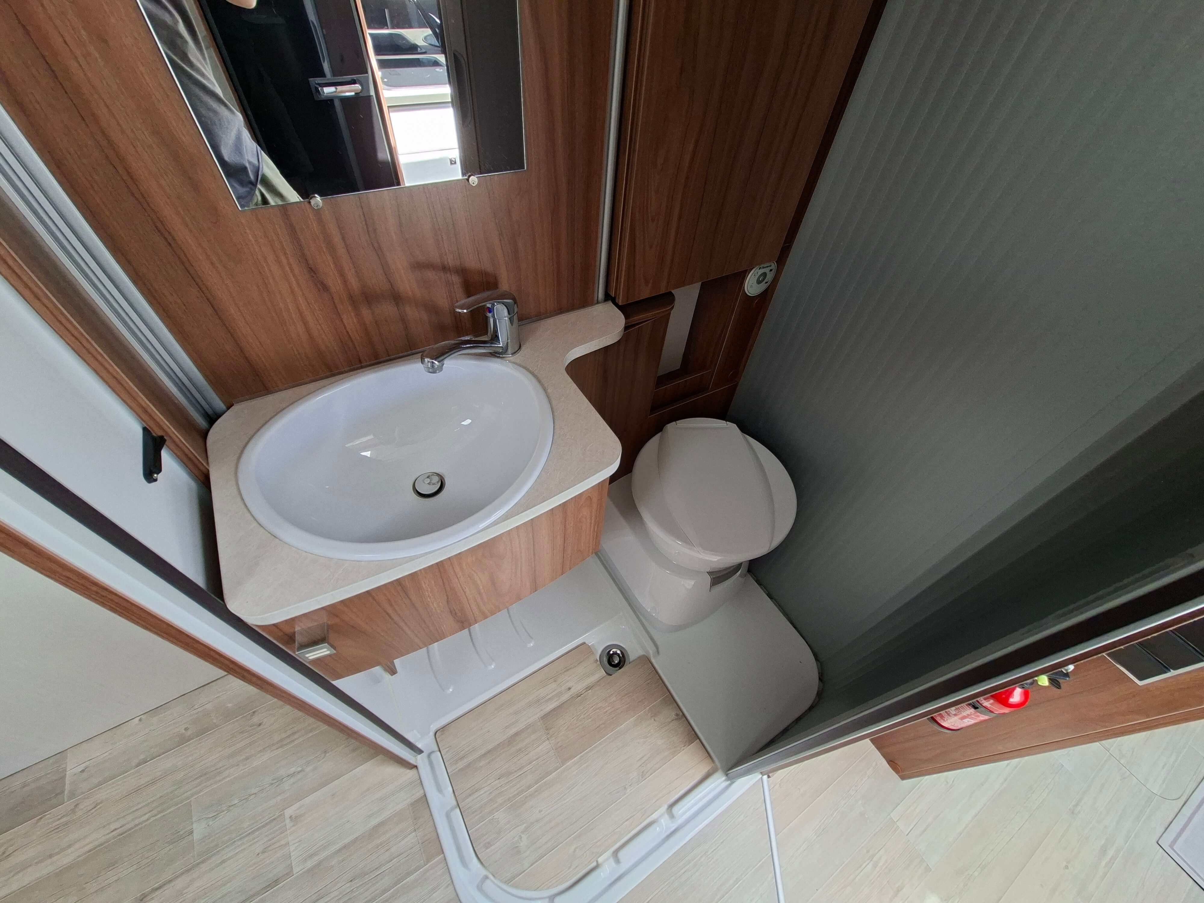 - 6 - PILOTE ESSENTIEL G 650 