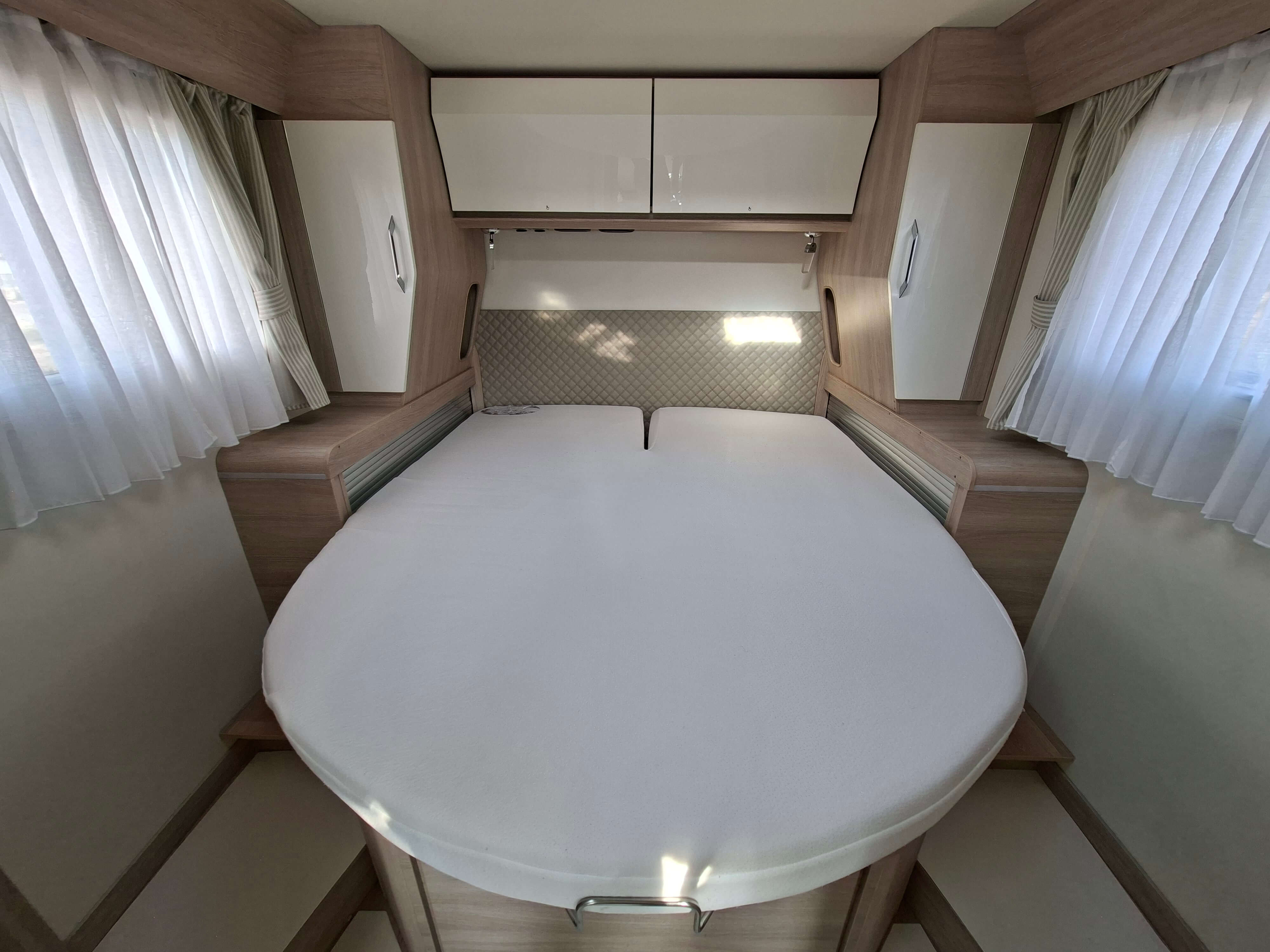  - 5 - RAPIDO DISTINCTION I 96 PREMIUM EDITION 