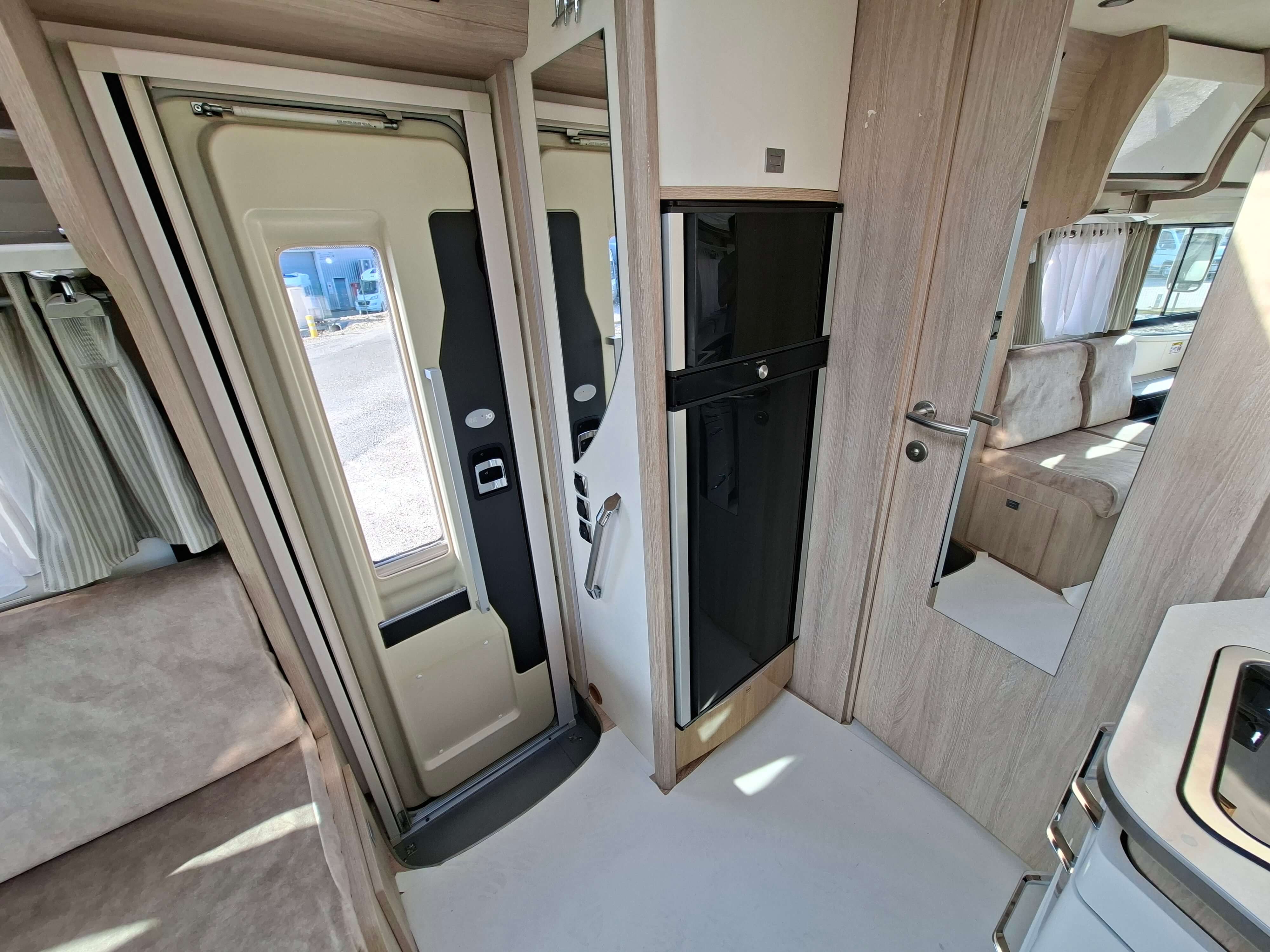  - 6 - RAPIDO DISTINCTION I 96 PREMIUM EDITION 