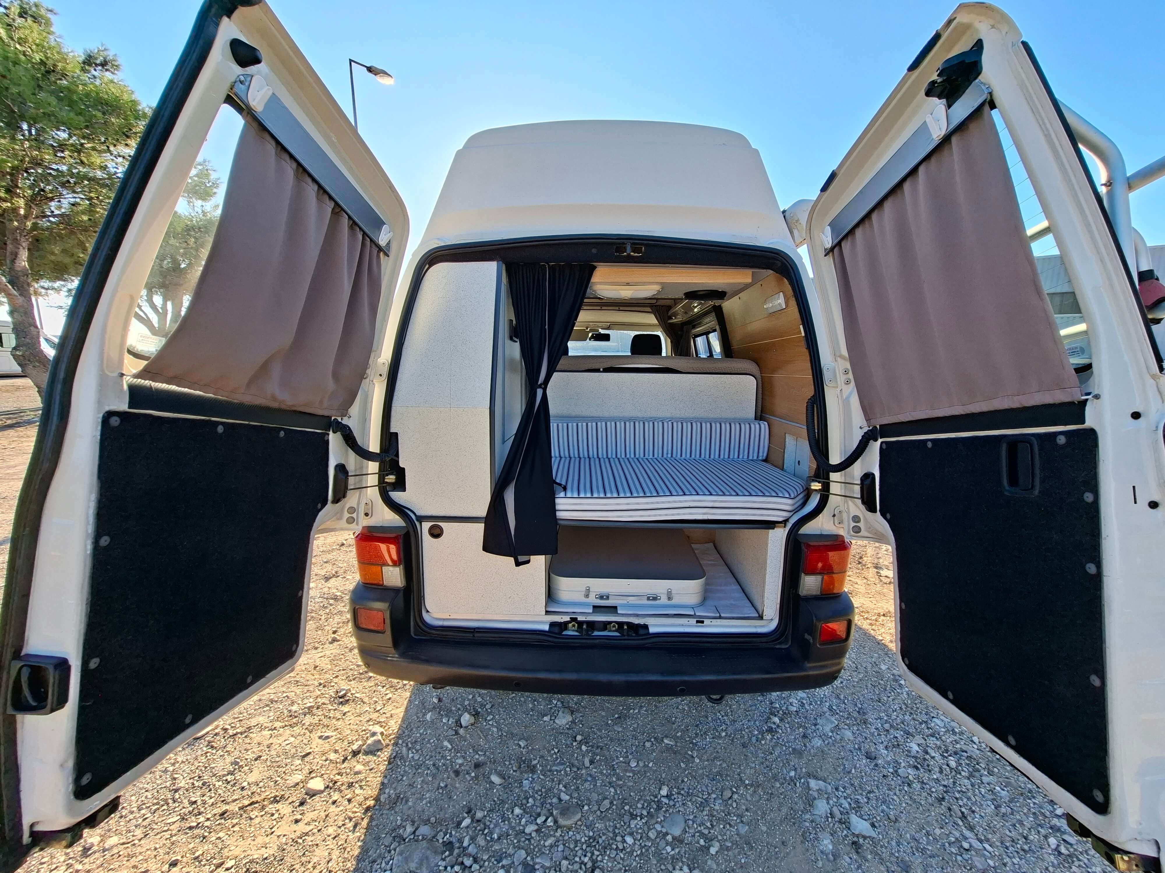  - 1 - FONT VENDOME AUTO CAMP 