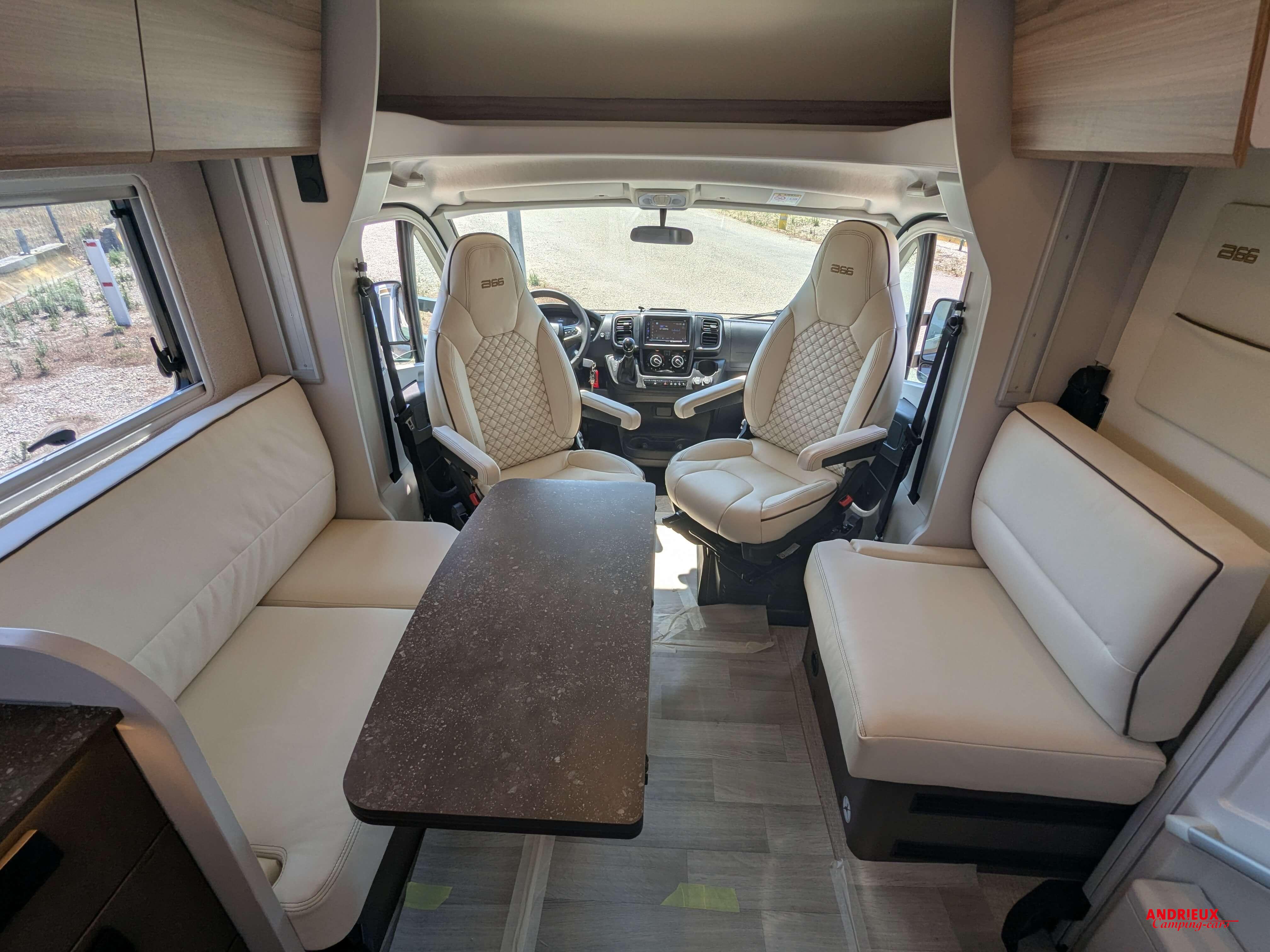  - 9 - BURSTNER B66 732 TD 