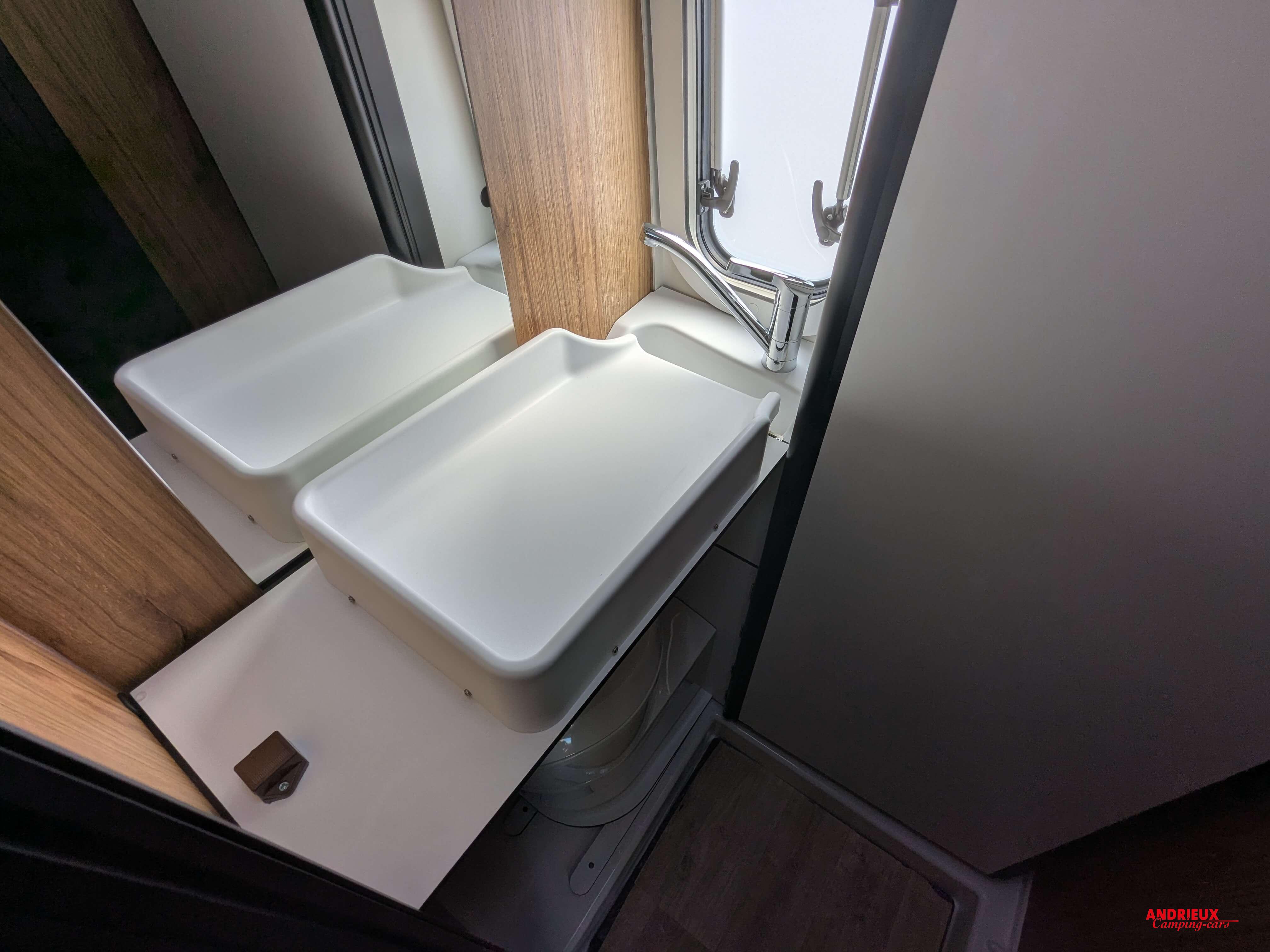  - 7 - FONT VENDOME LEADER CAMP DUO ELEGANCE 