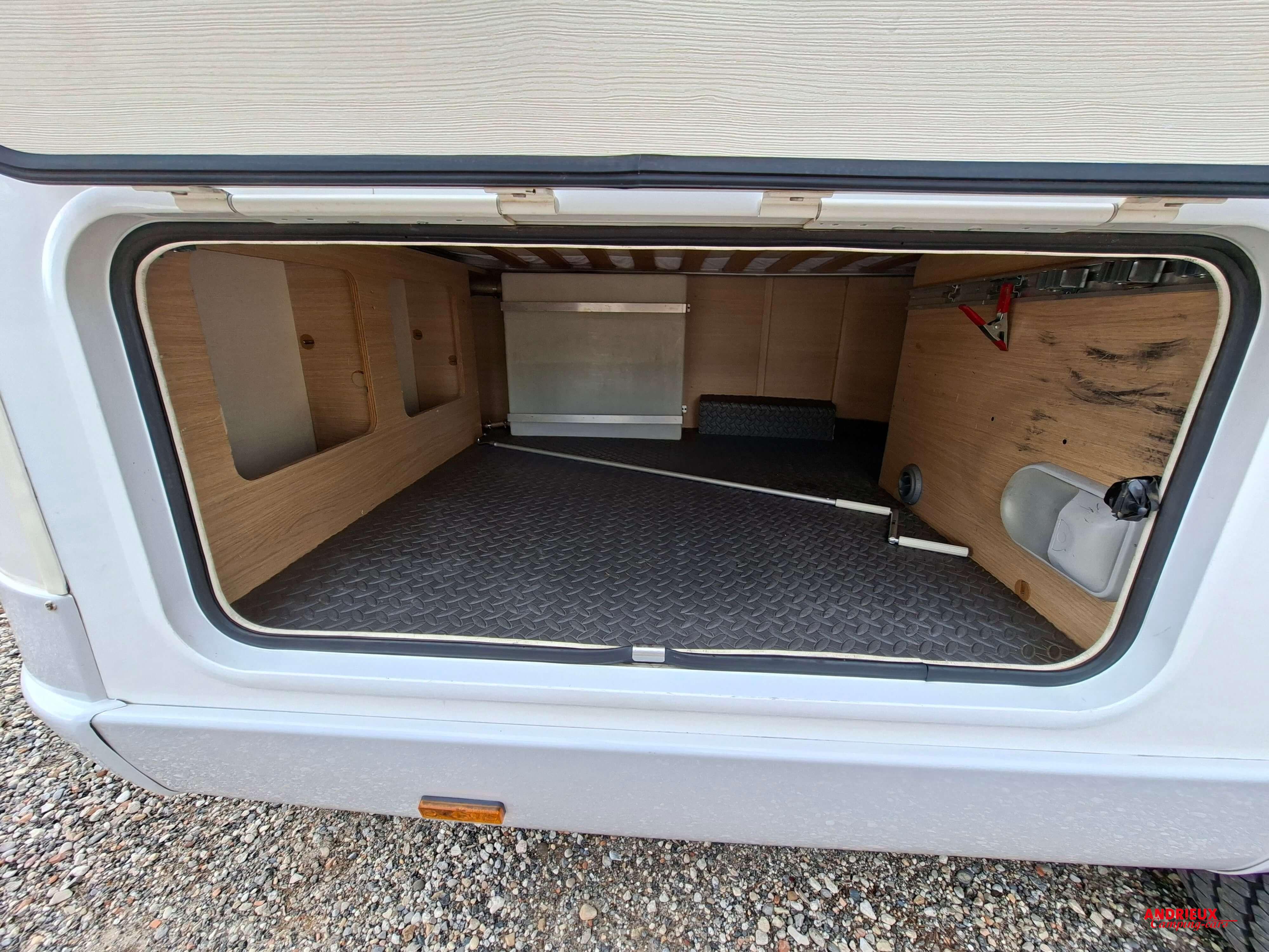 - 10 - ROLLER TEAM GRANDUCA 255 P