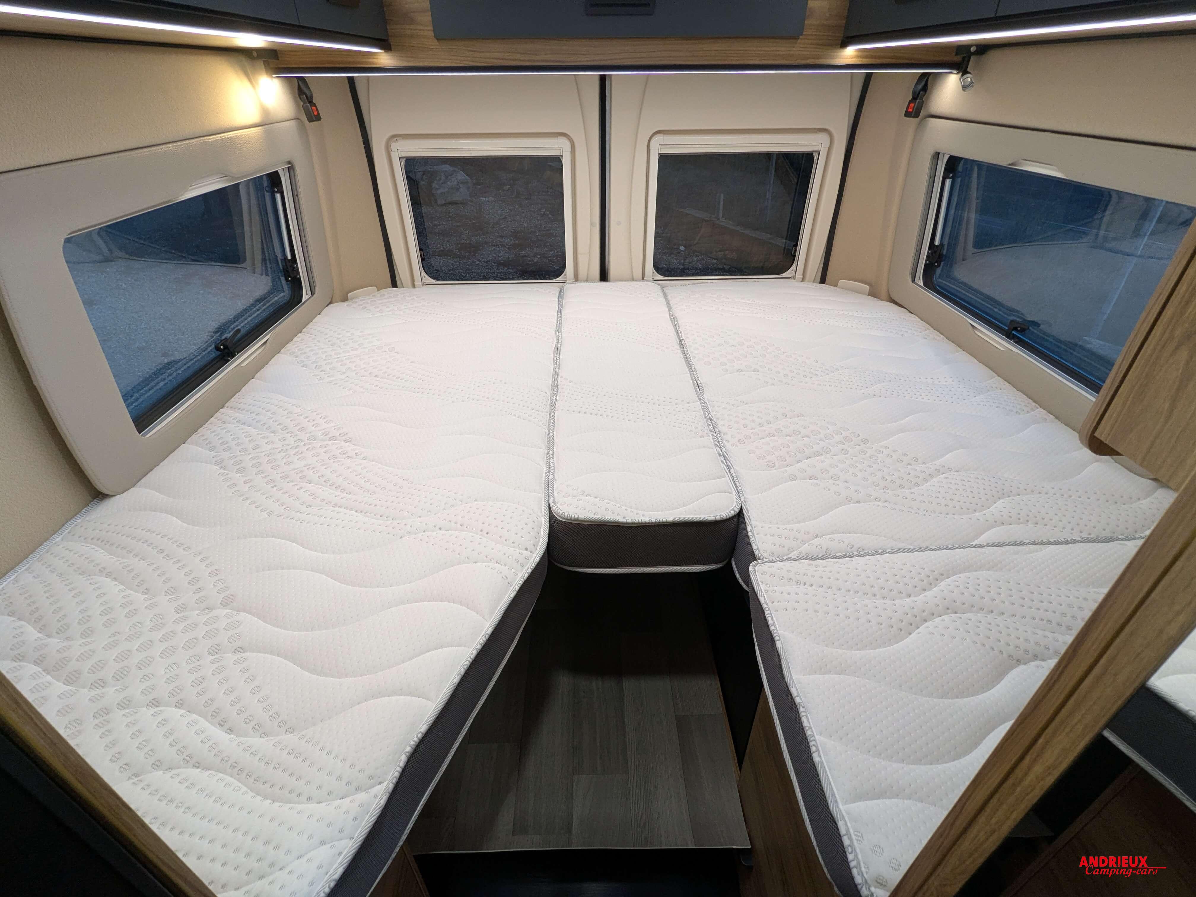  - 5 - FONT VENDOME DUO VAN ELEGANCE 