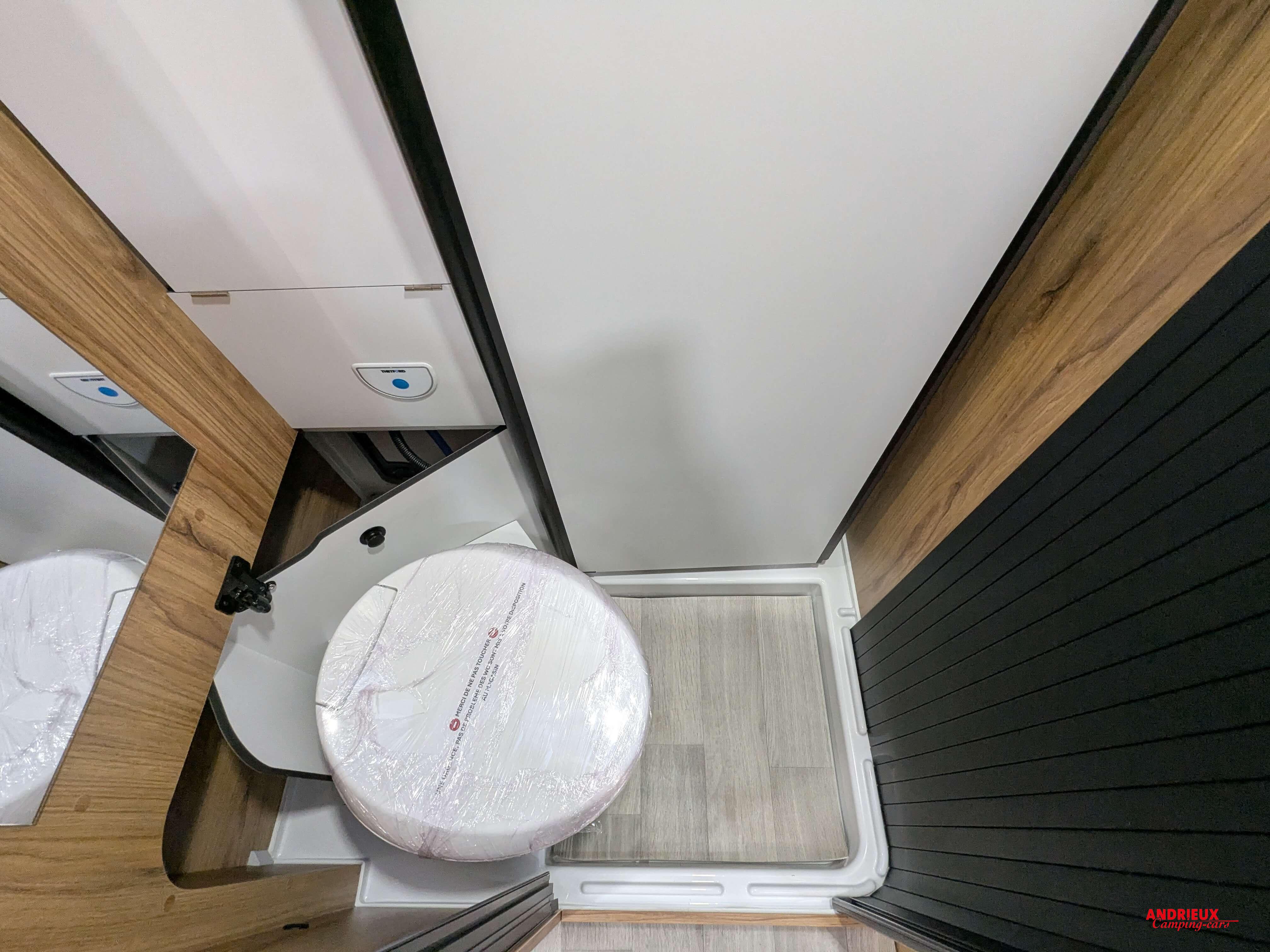  - 6 - FONT VENDOME DUO VAN ELEGANCE 