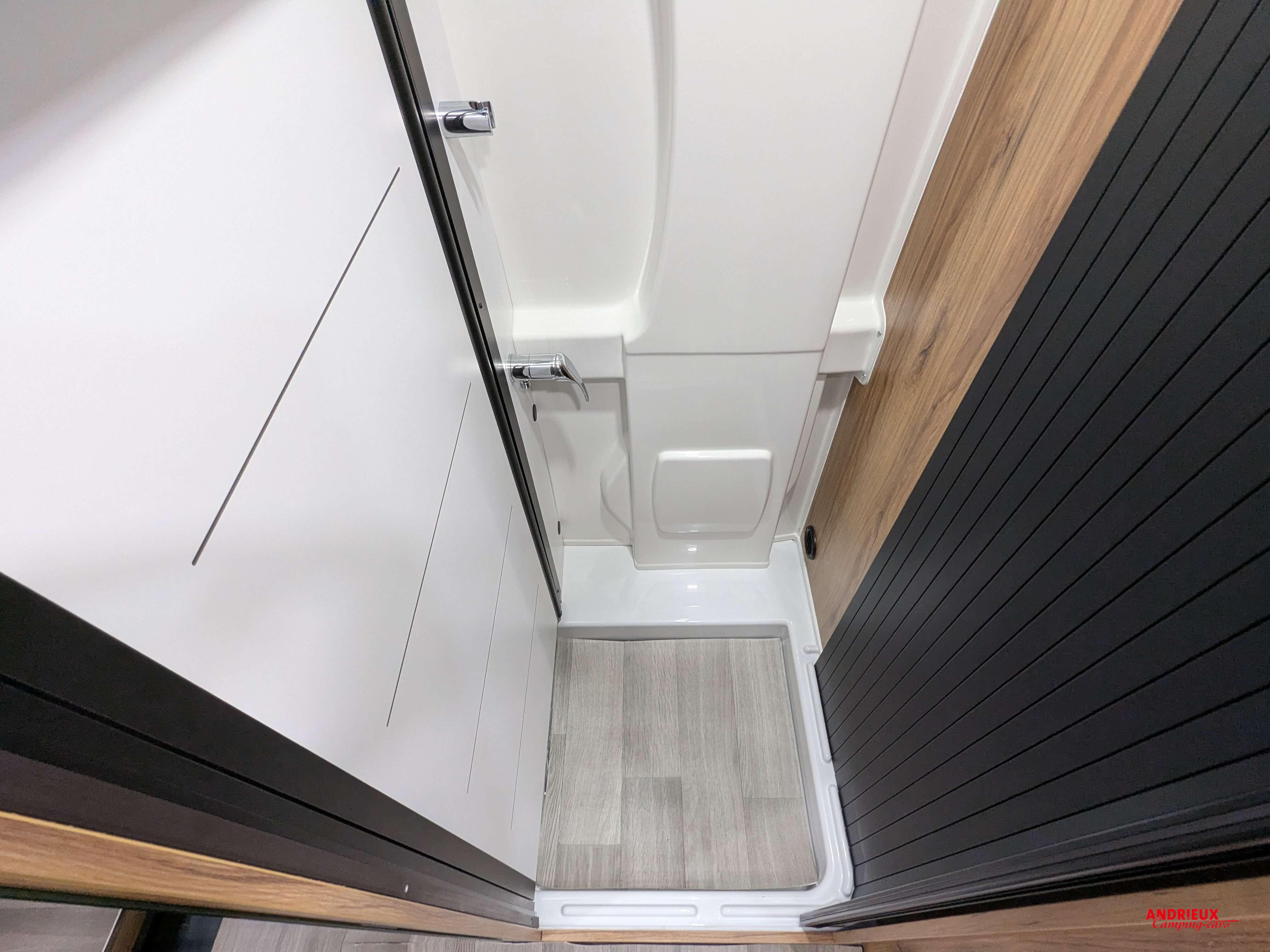  - 8 - FONT VENDOME DUO VAN ELEGANCE 