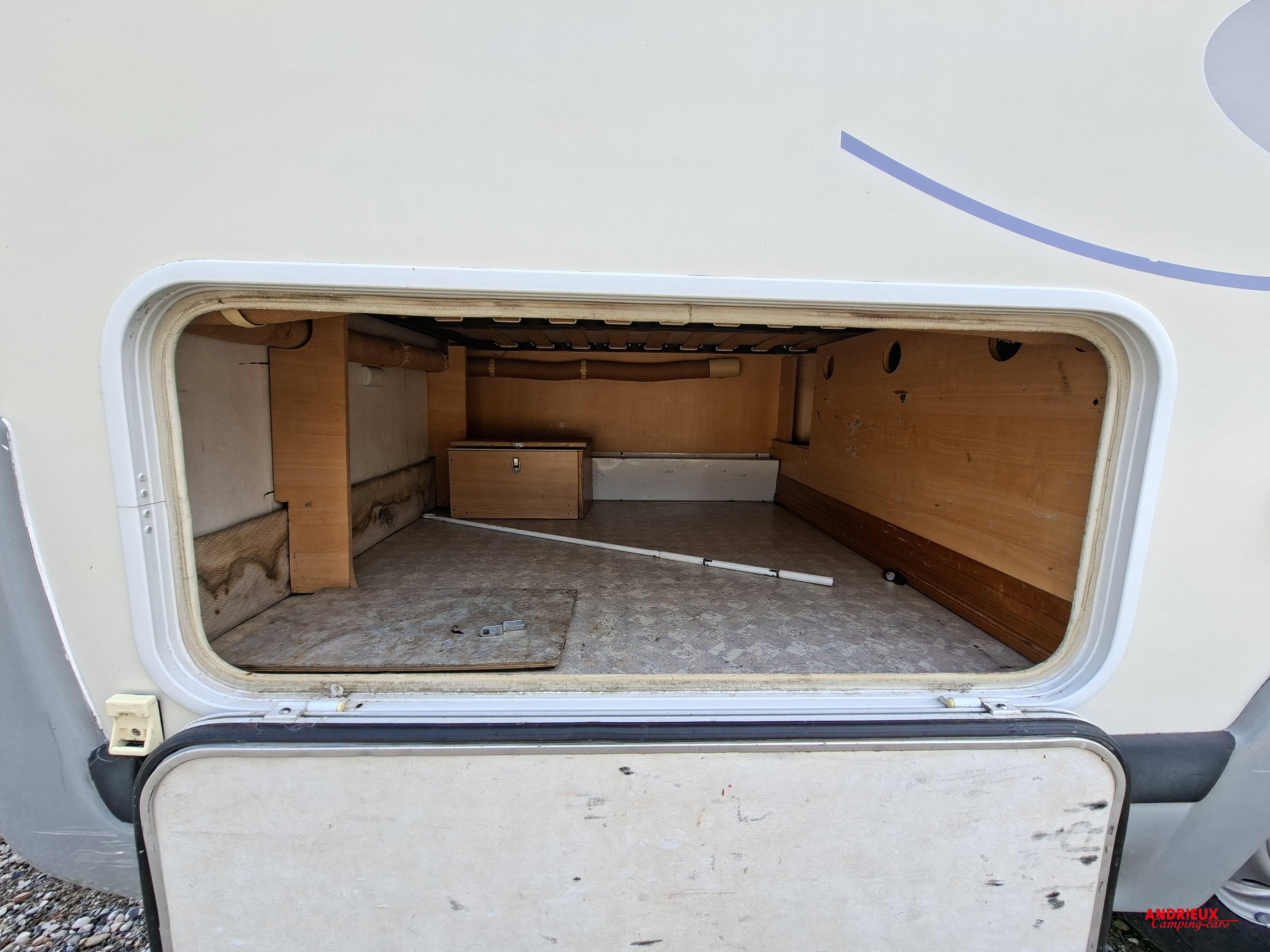  - 2 - CHALLENGER 304 