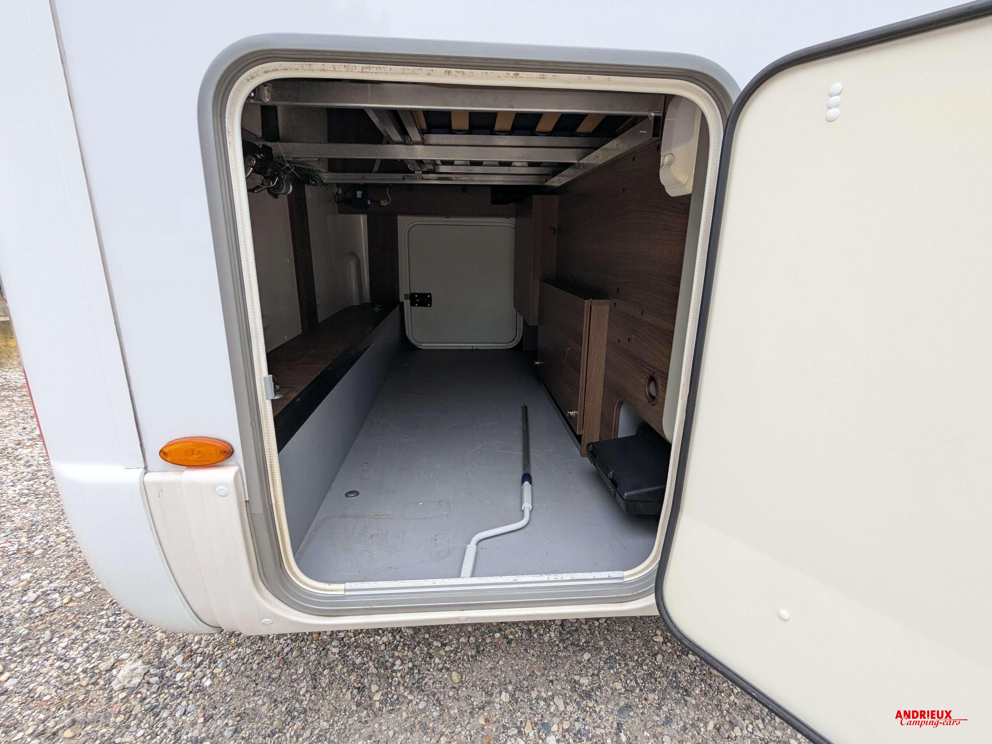  - 1 - BURSTNER ELEGANCE I 730 