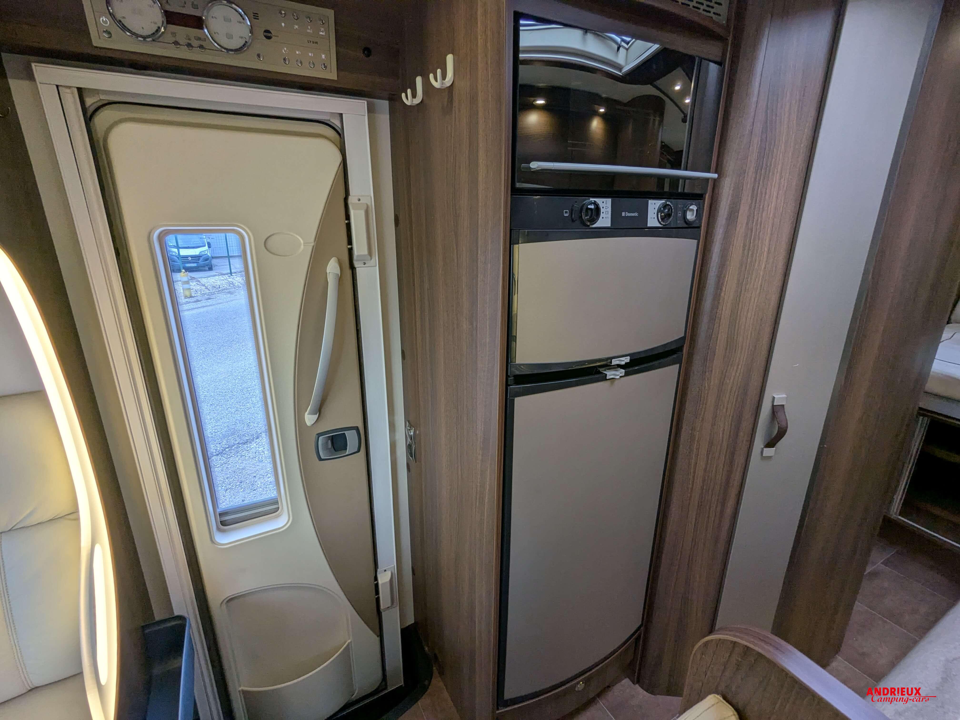  - 5 - BURSTNER ELEGANCE I 730 