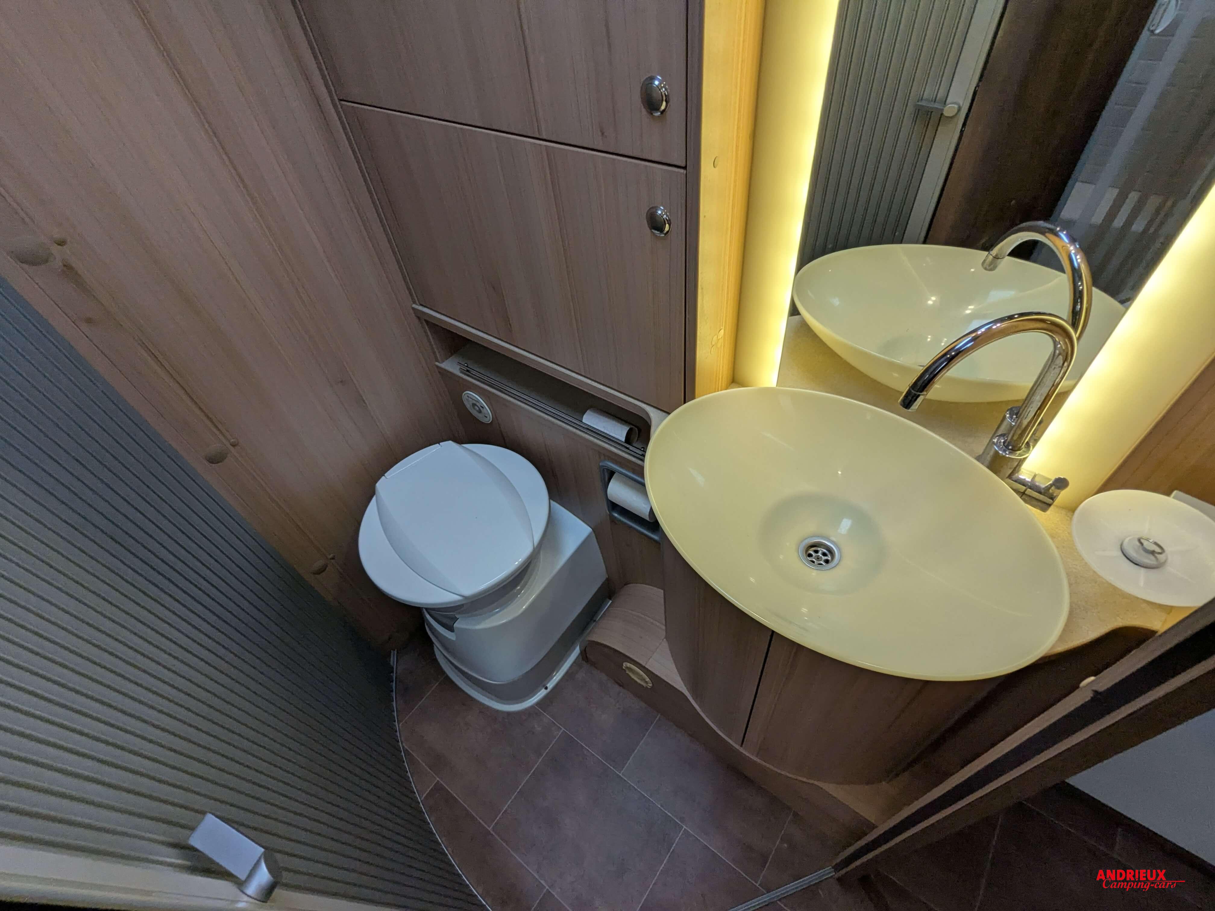  - 7 - BURSTNER ELEGANCE I 730 