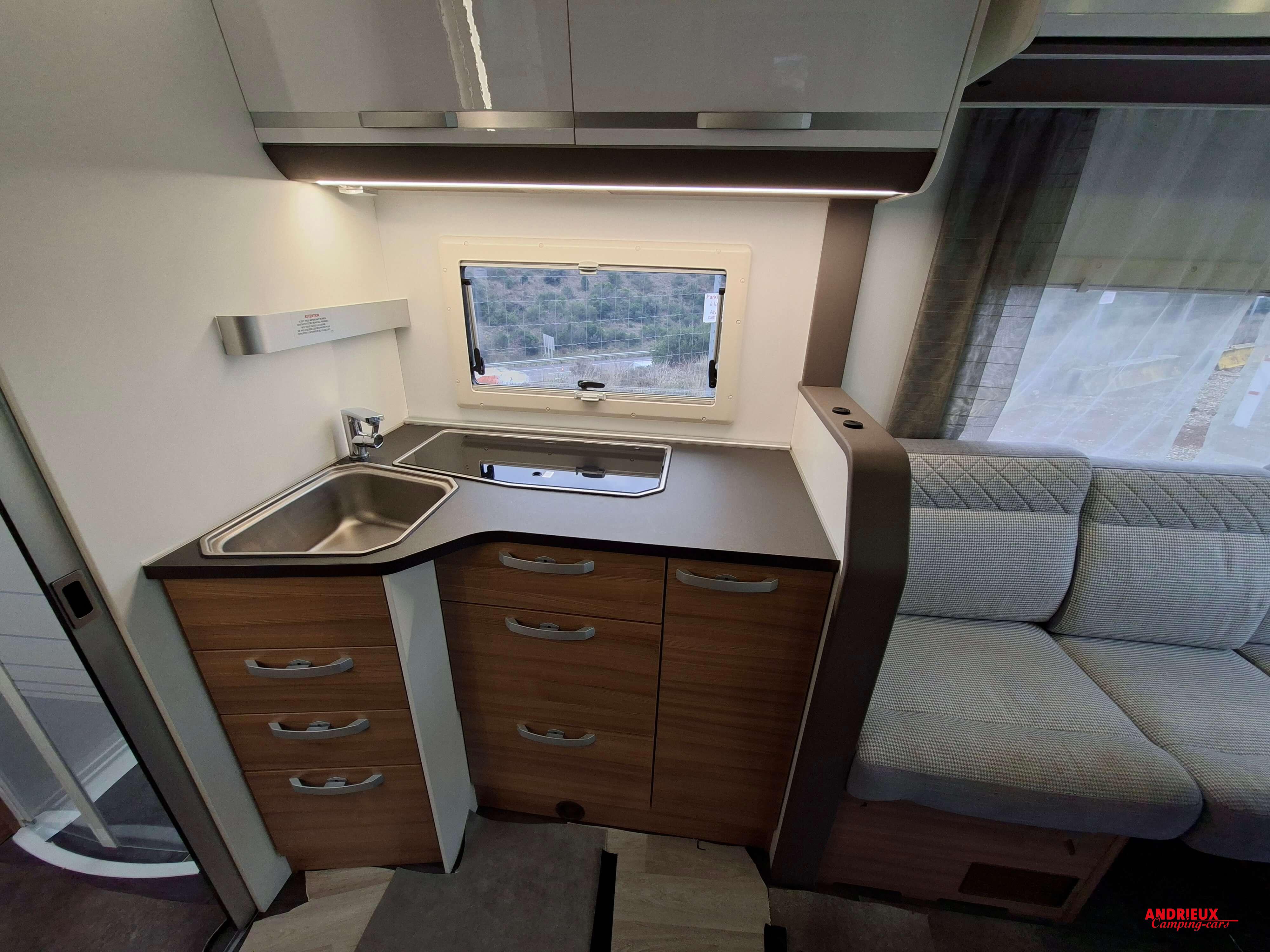  - 9 - ADRIATIK MATRIX 600 DT AXESS 