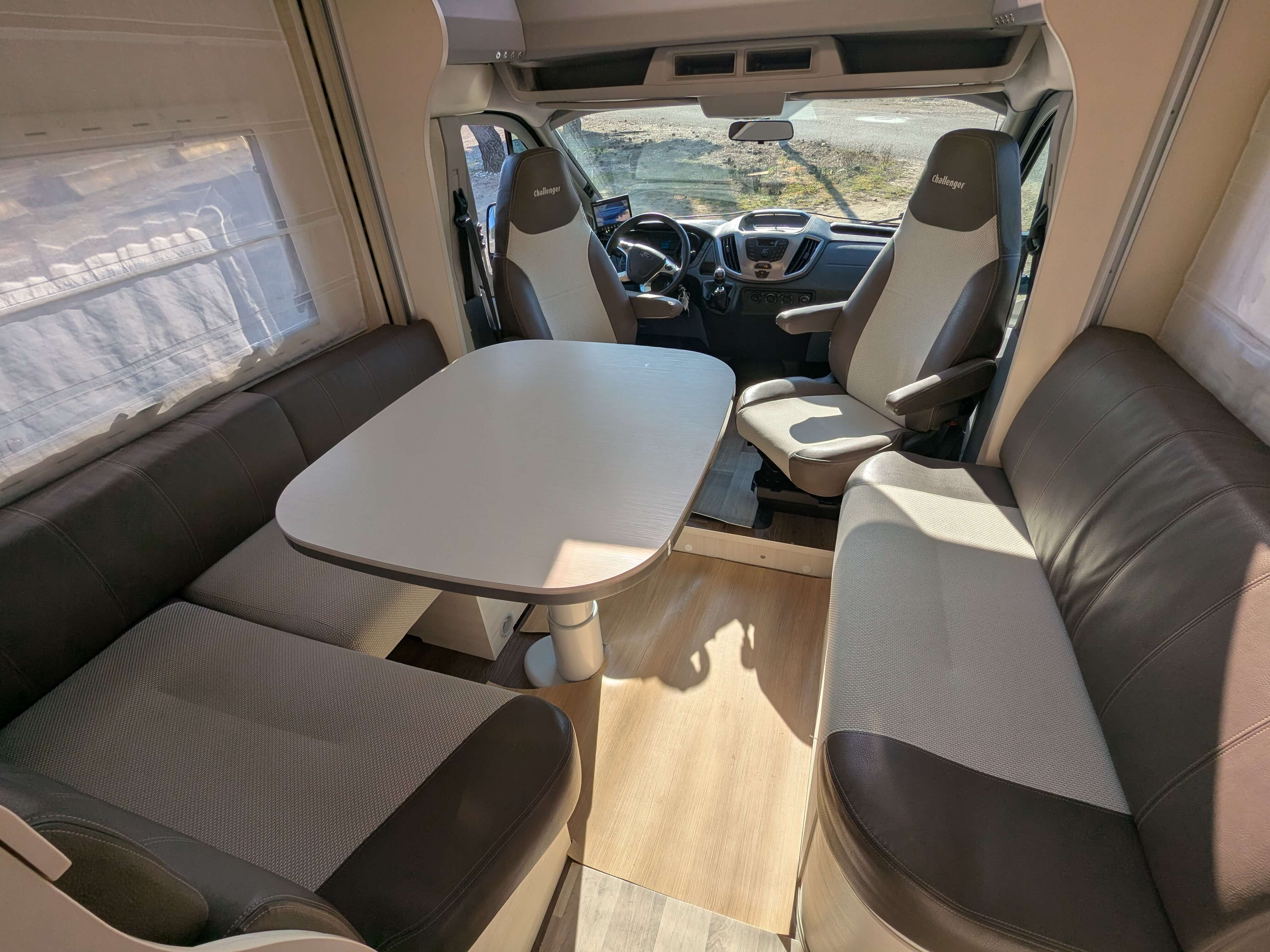  - 4 - CHALLENGER MAGEO 290 