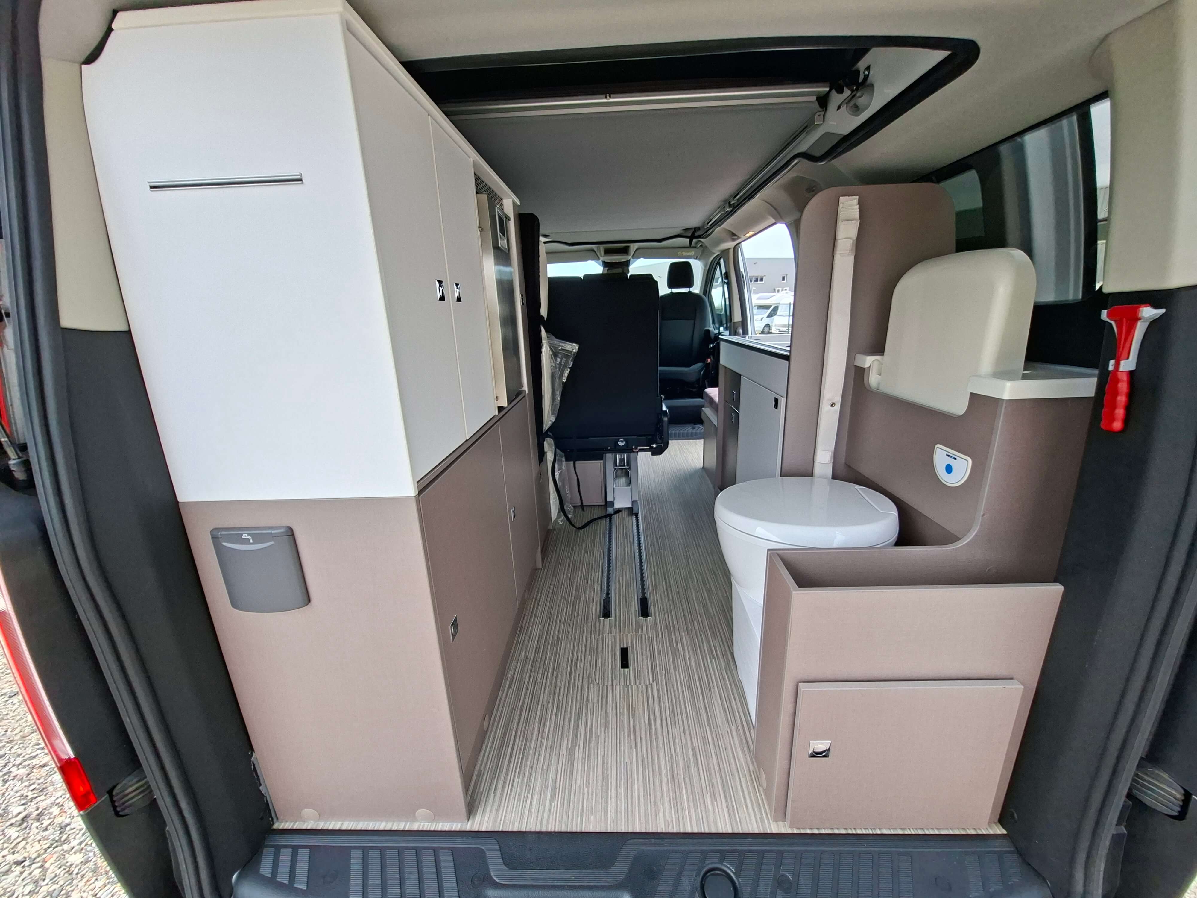  - 6 - BURSTNER COPA C530 TRAIL 