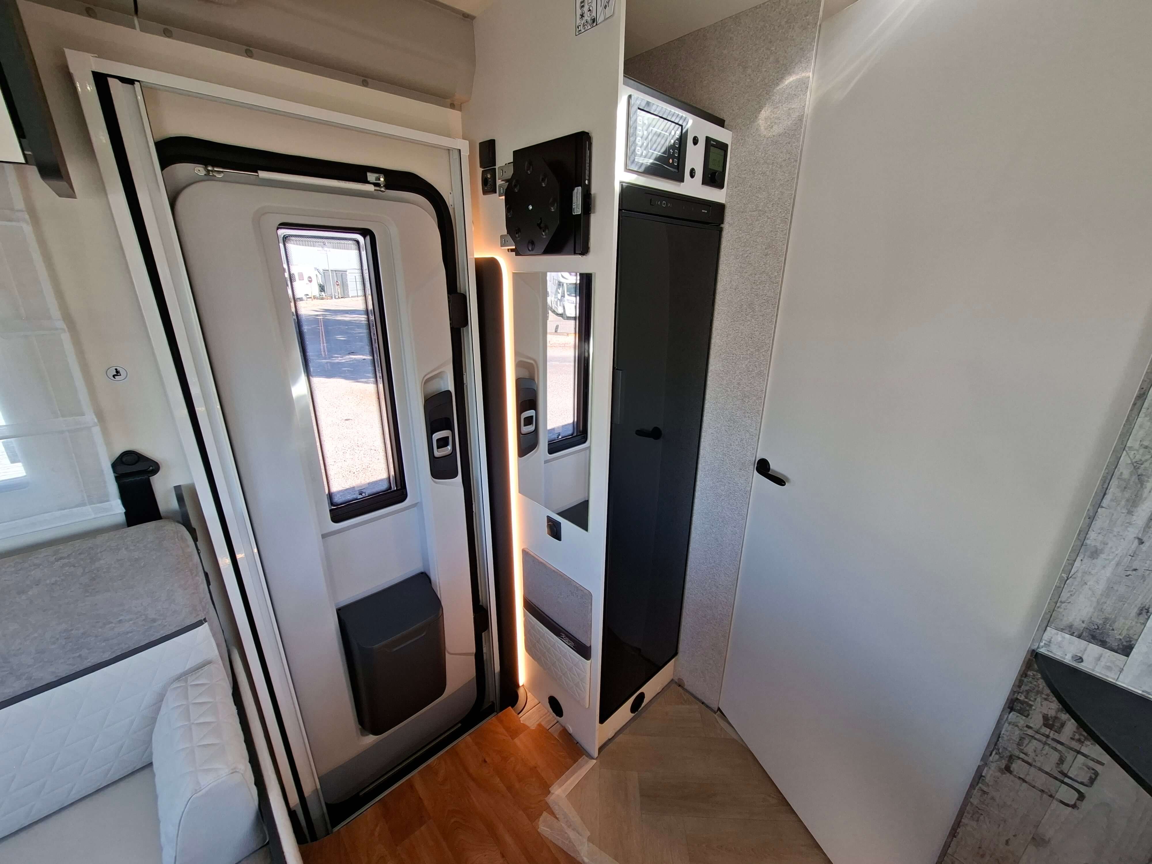  - 5 - MC LOUIS YEARLING 70G 